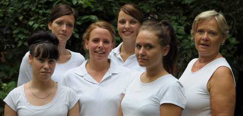 Praxisteam im Garten